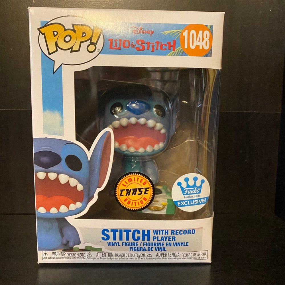 Funko Pop Disney Stitch Record Player Chase Exclusive Limited Edition